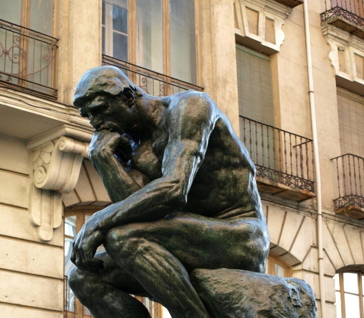 Statue of a man thinking